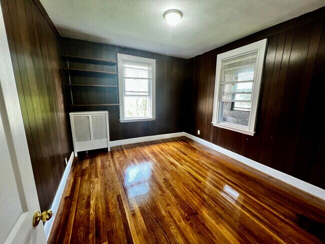 Foto del edificio - 169 Campbell Ave
