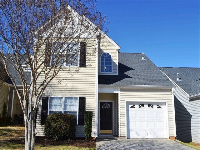 Primary Photo - 25 Duxbury Dr