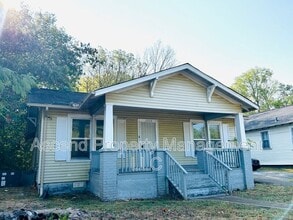 Building Photo - 1006 Rockway Dr