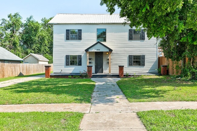 Photo - 1919 NW 11th St House