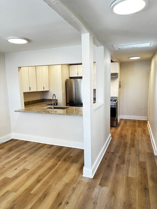 Foto del edificio - 2035 E 18th Ave