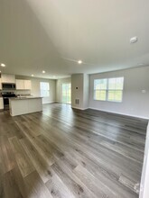 Building Photo - 154 Robinia Rd
