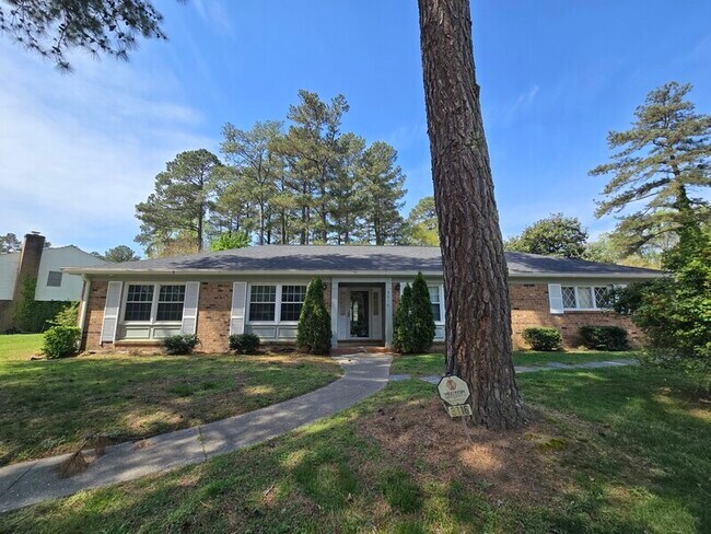 Building Photo - 3316 E Princeton Rd