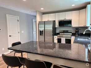 Building Photo - 4809 Apple Hill Ln