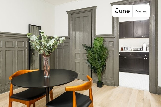 Photo - 154 W 76th St Apartment