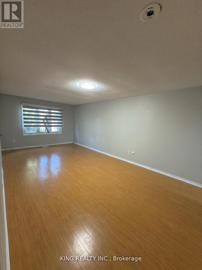 Building Photo - 7 Clydesdale Cir
