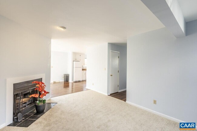 Building Photo - 1216 Chatham Rdg
