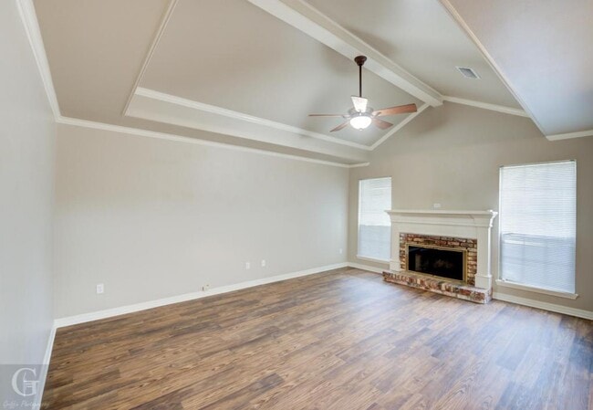 Building Photo - 5806 Hollyhock Ln