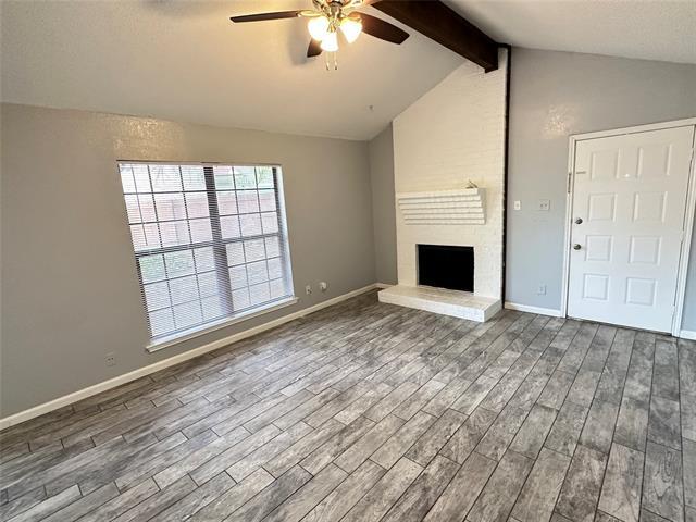 Building Photo - 6743 S Creek Dr