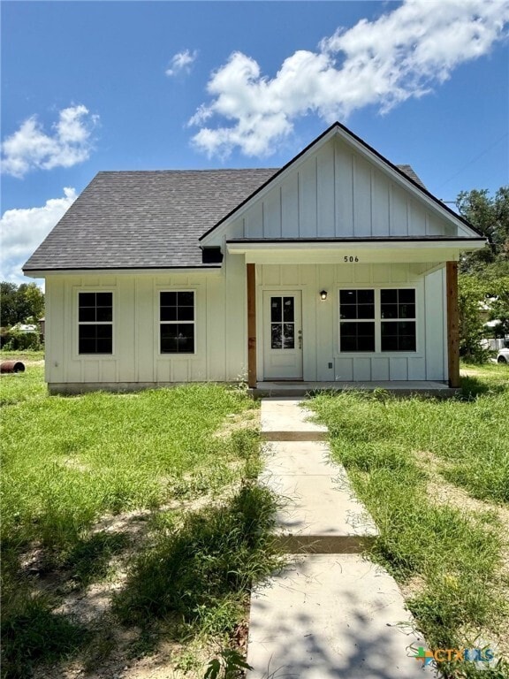 Building Photo - 506 N Crockett Ave