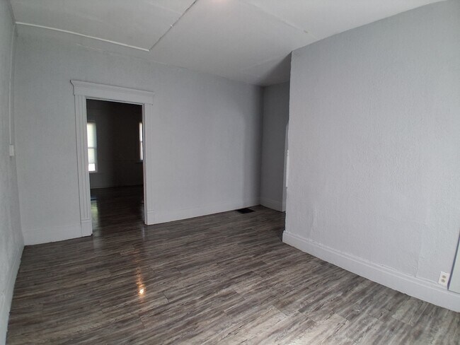 Foto del edificio - 624 Chandler St