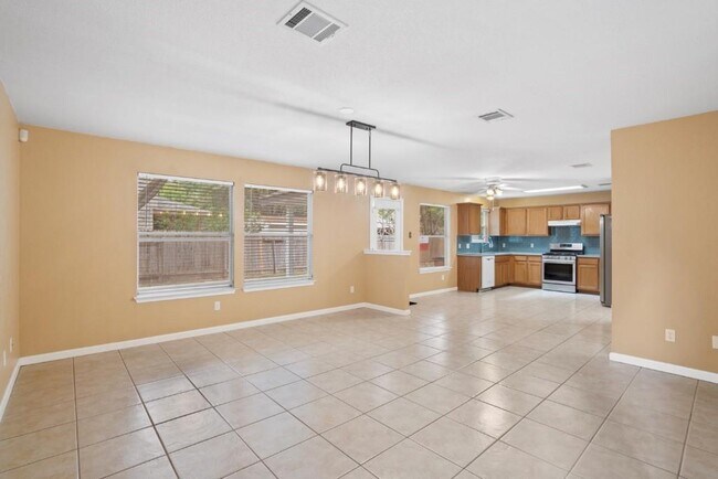 Building Photo - 9208 Walsall Cove