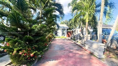 Building Photo - 6481 SW 39th Terrace