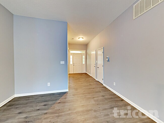 Foto del edificio - 10334 Creswell Ct