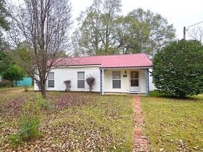 Building Photo - 3891 Frasier St