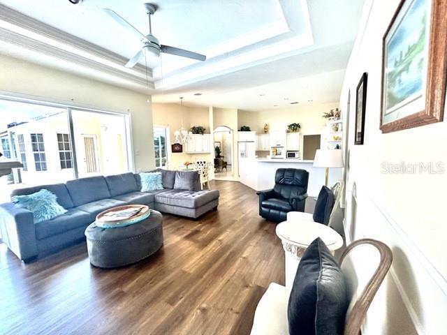 Foto del edificio - 7005 Stanhope Pl