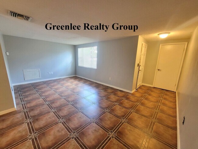 Building Photo - 3702 Sail Dr