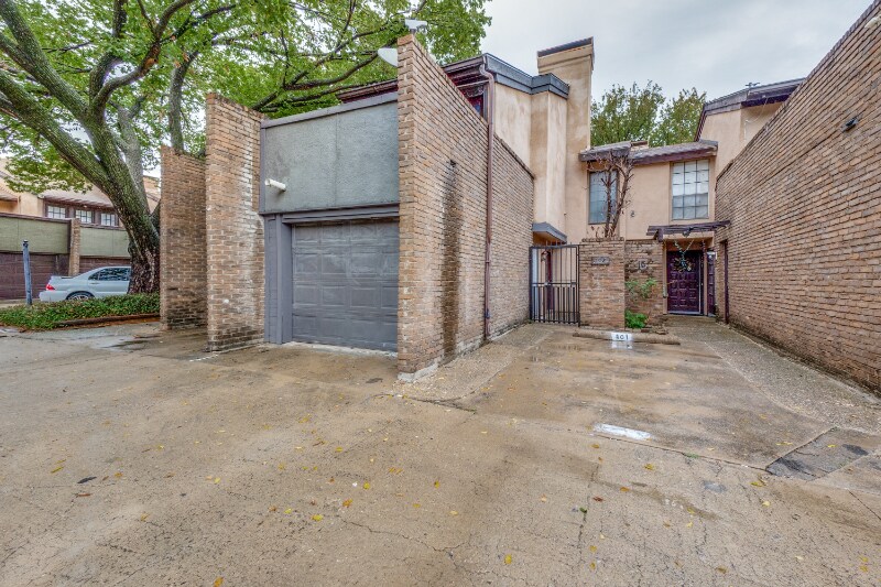 6019 Ridgecrest Rd, Dallas, TX 75231 Townhome Rentals in Dallas TX