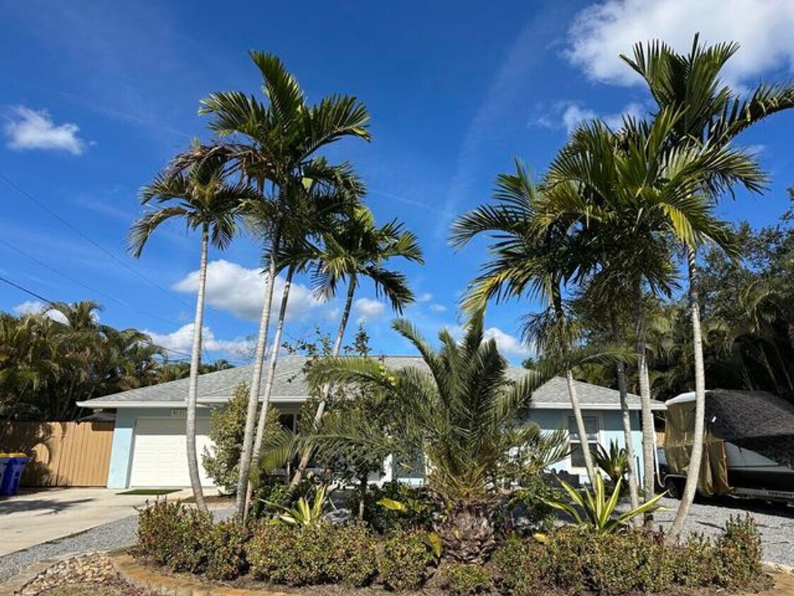 Foto del edificio - 8171 SE Evergreen St