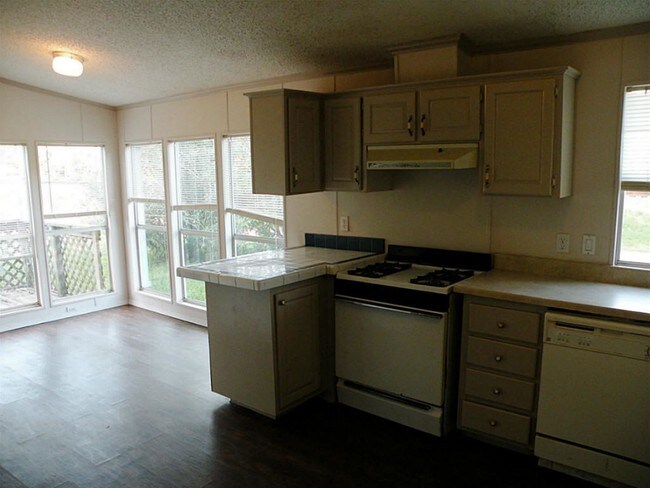 Foto del edificio - 1280 Keeland Ln