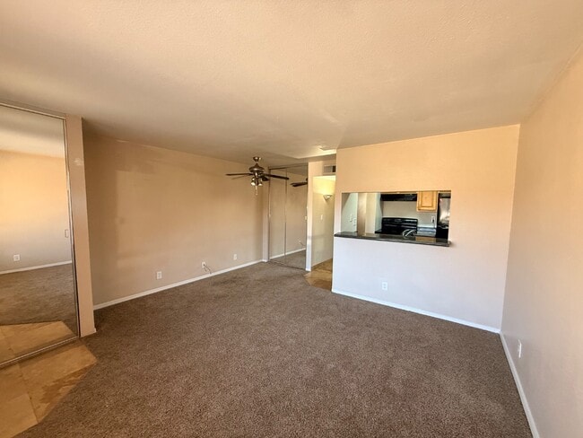 Foto del edificio - 14203 N 19th Ave