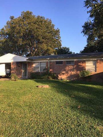 Building Photo - 3064 Clover Dr