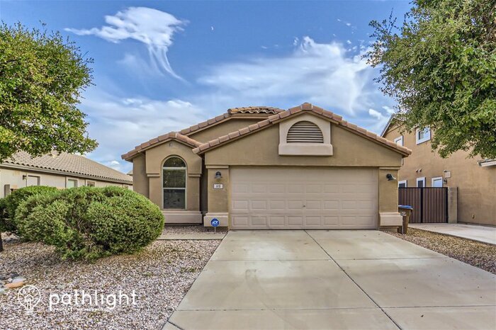 Foto principal - 115 W Brahman Boulevard, San Tan Valley, A...