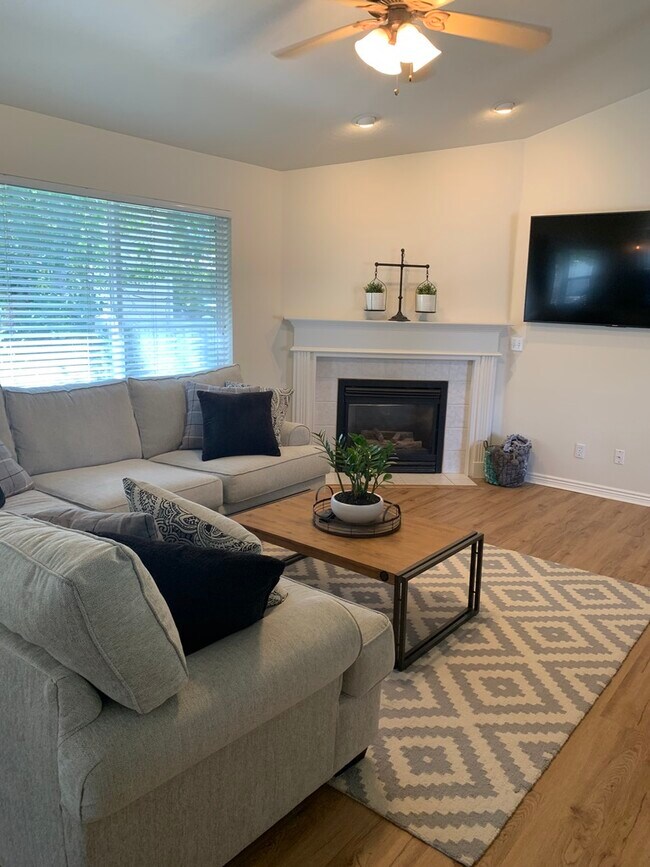 Foto del edificio - 10172 Britley Bay