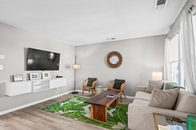 Foto del edificio - 405 13th Ave S