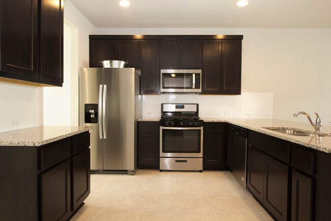 Building Photo - 1729 Artesian Springs Xing