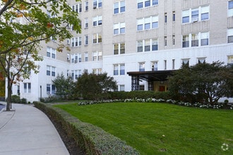 Building Photo - The Royal York Apartments