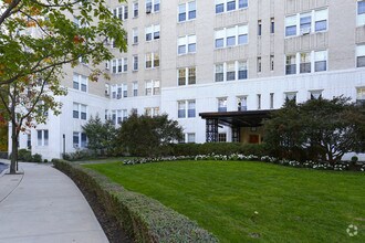 Building Photo - The Royal York Apartments