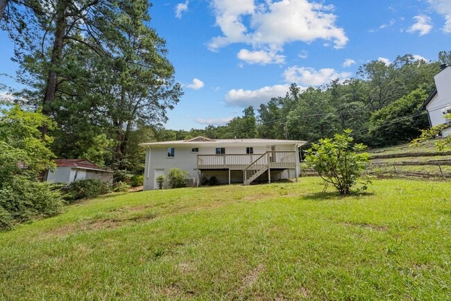 Building Photo - Beautiful 2 Bedroom, 2 Bathroom house