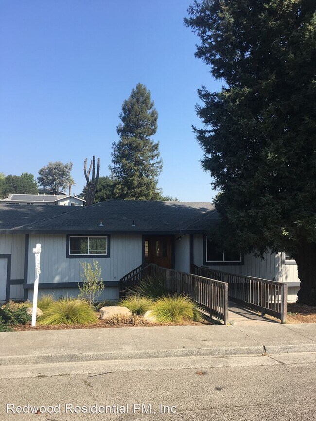 Building Photo - 3 br, 2 bath House - 1238 Magnolia Avenue