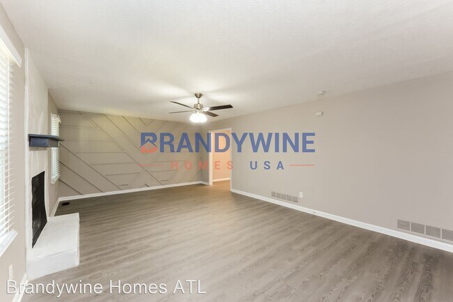 Building Photo - 4 br, 3 bath House - 100 Crawford Circle