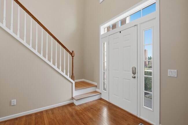Foto del edificio - 44525 Fenwick Dr