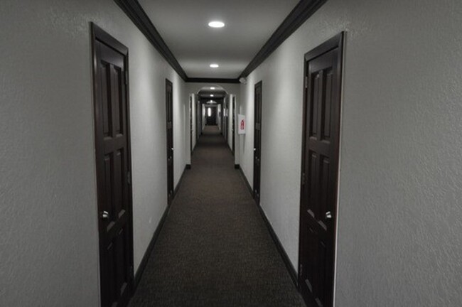 Foto del edificio - Move-In Special: One Month FREE + Competit...