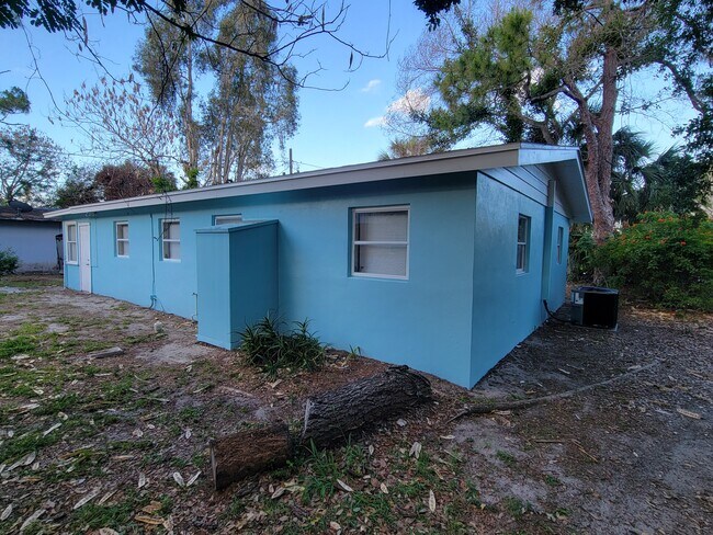 Foto del edificio - 4896 35th Ave