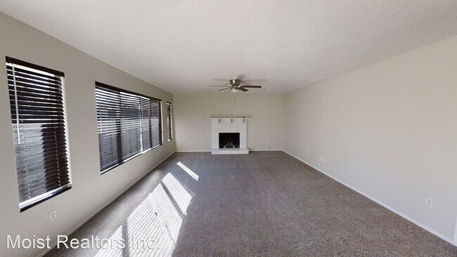 Building Photo - 3 br, 2 bath House - 1072 4th St