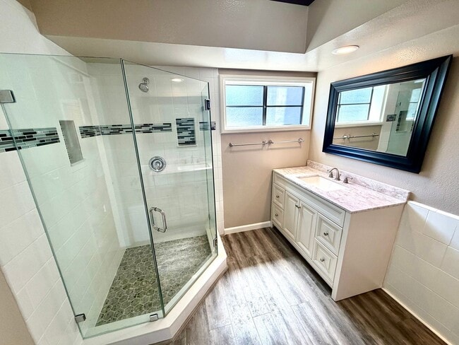Foto del edificio - One bedroom condo for rent