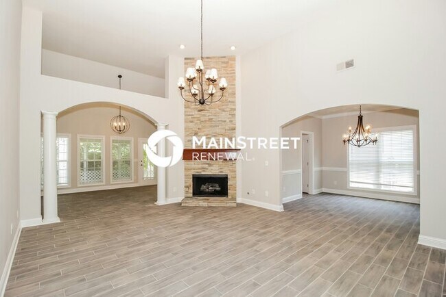 Foto del edificio - 3 Bedroom Pet-Friendly Home in Dallas, GA with Main Street Renewal