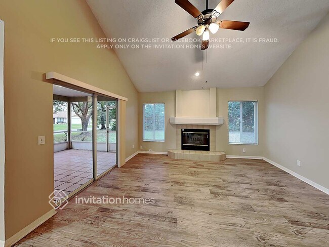 Foto del edificio - 1904 Paddock Dr