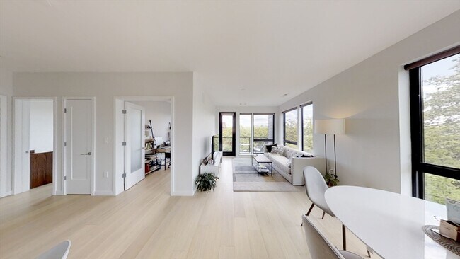 Foto del edificio - 45 W 3rd St