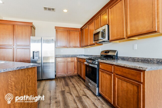 Foto del edificio - 11754 Tiffany Street, victorville, CA, 92392
