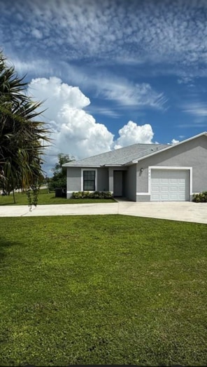 Primary Photo - 2003 Chiquita Blvd S