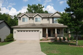 Building Photo - 101 Tigris Way