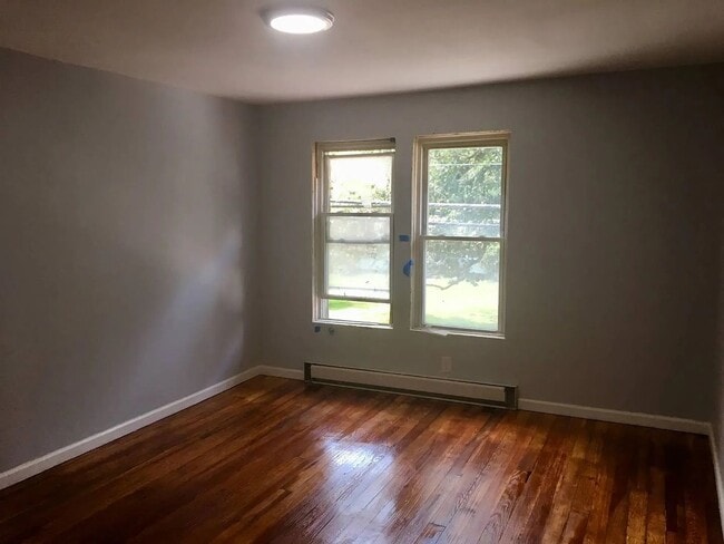 Building Photo - Beautifully Renovated Apartment in Cortlandt Manor