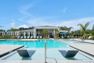 Building Photo - Evolve Wildwood