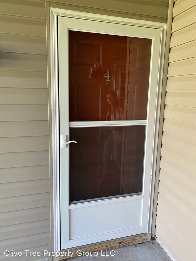 Primary Photo - 2 br, 2 bath House - 100-4 Timberlake Terrace