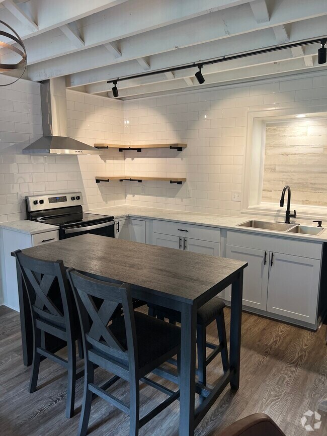 New Apartments For Rent in Macon, GA with Yard 1 Rentals